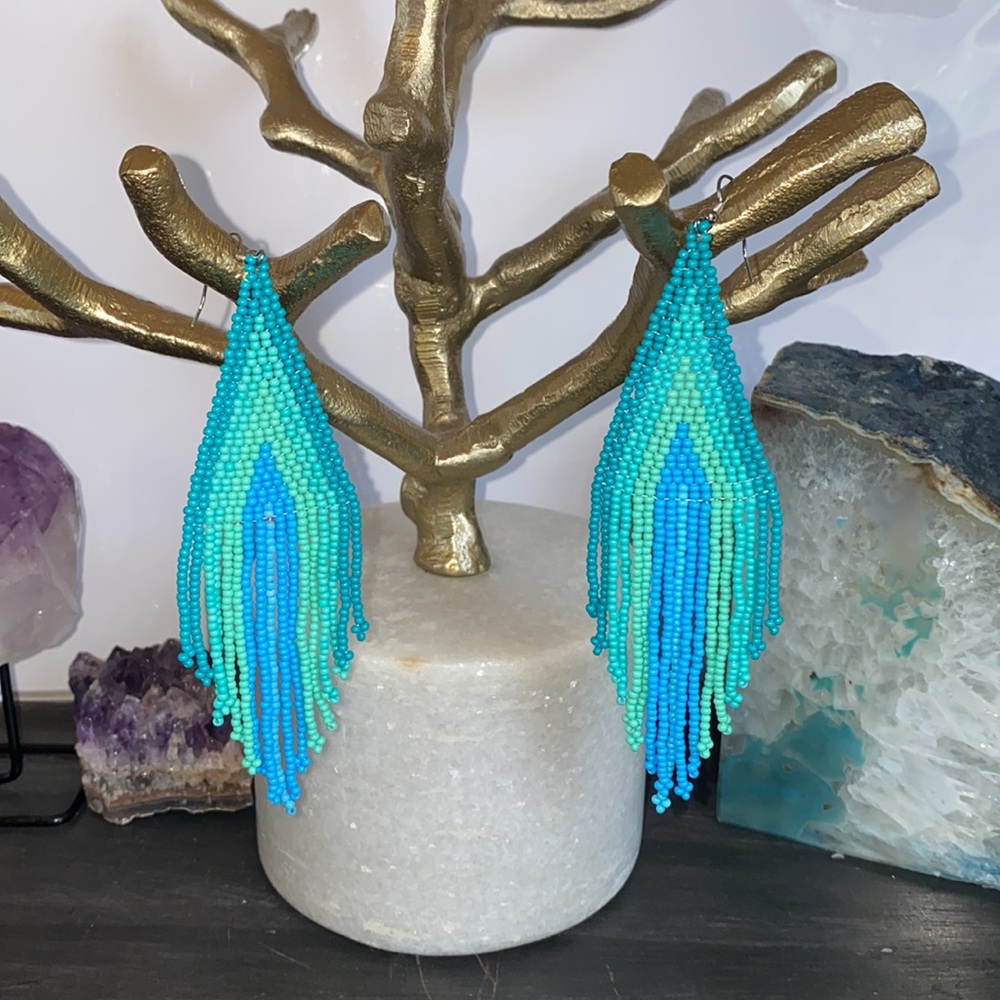 HP๐NEW Boho Stunning turquoise bead earrings - Picture 3 of 14